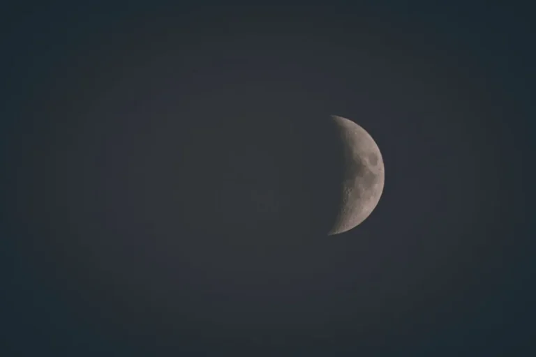 Best moon phases for families