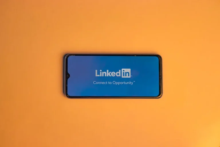 Social Media Captions Checklist for Introverts